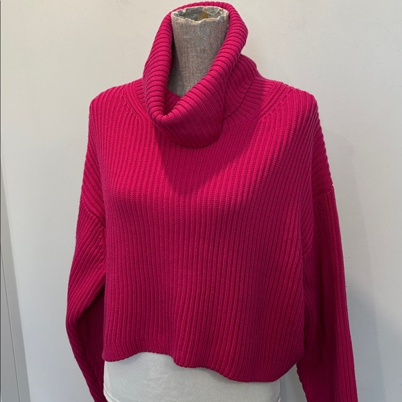Aritzia Merino Wool Guell Ribbed Turtleneck Sweater Pink Cropped Knit Medium - Picture 6 of 16